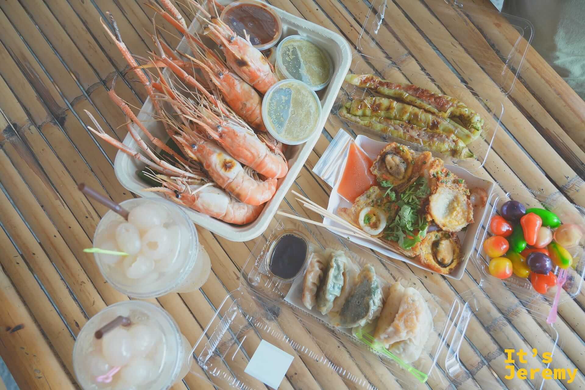 當天的戰利品合照:龍眼汁、烤蝦、煎餃、煎蛋卷、辣椒鑲肉、Luk Chup