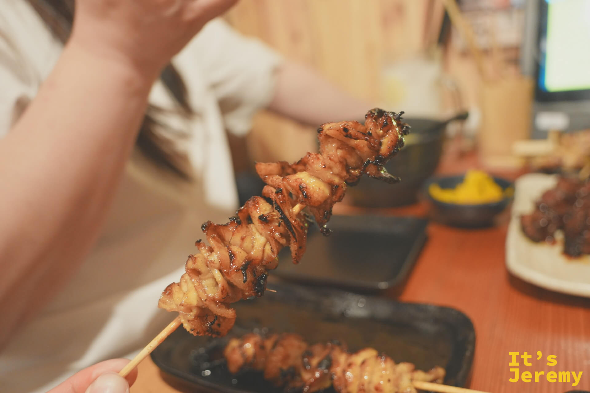鳥貴族のレモンサワーと串焼き