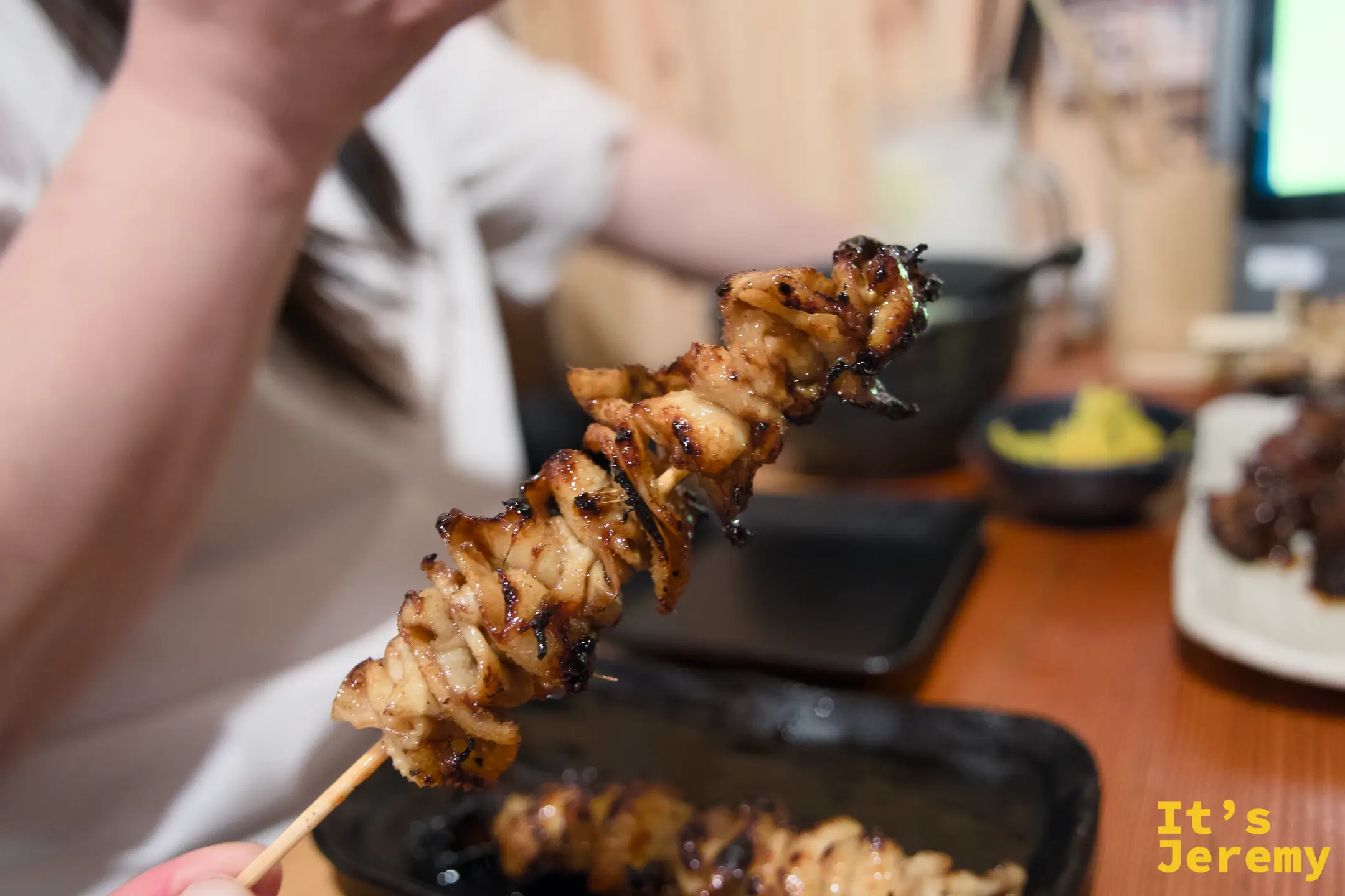 鳥貴族のレモンサワーと串焼き