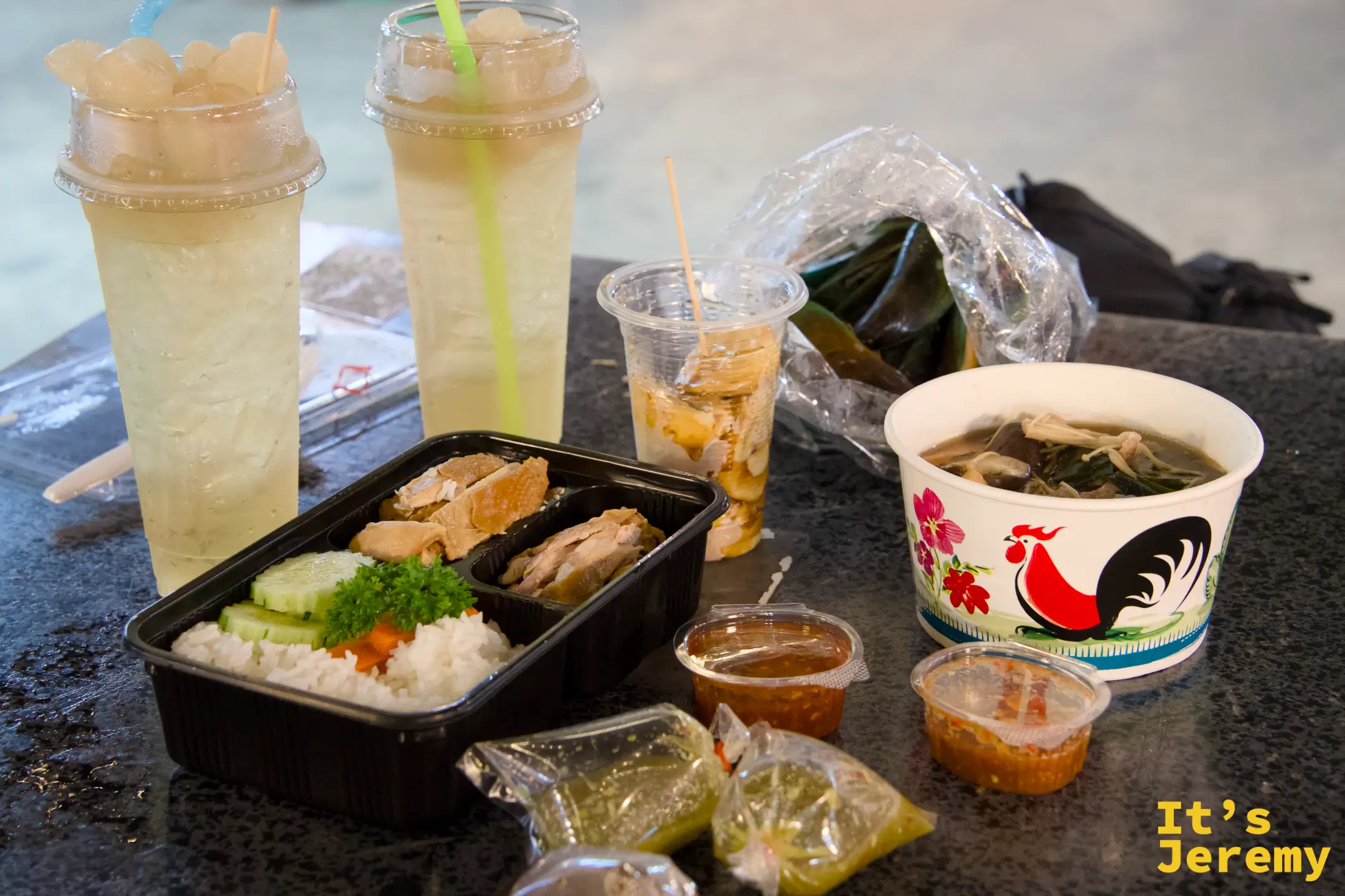 🇹🇭 曼谷景點｜First One Night Market Talat Phlu：在地人吃到深夜的吞武里美食夜市攻略