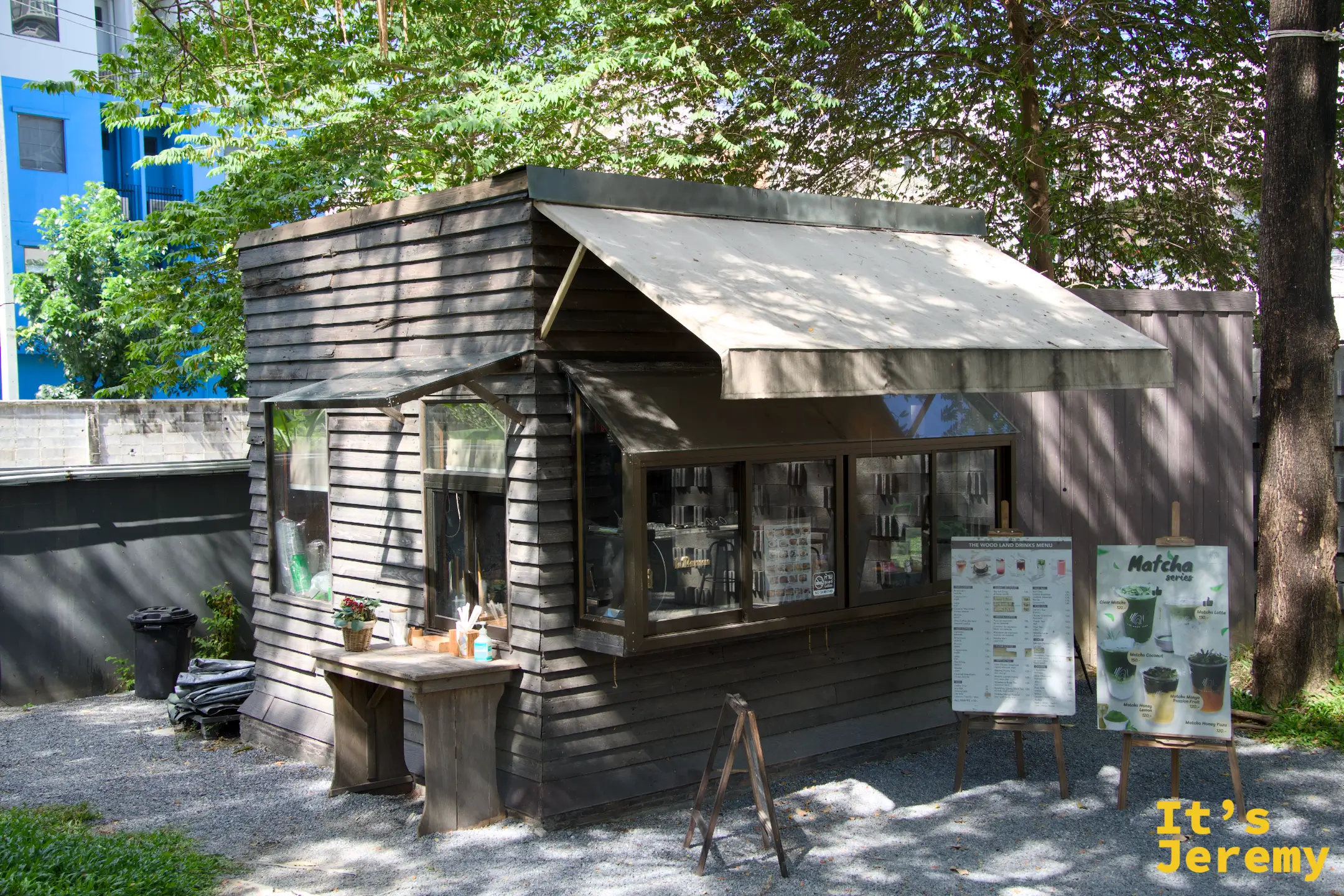 The Wood Land 店內庭園收尾