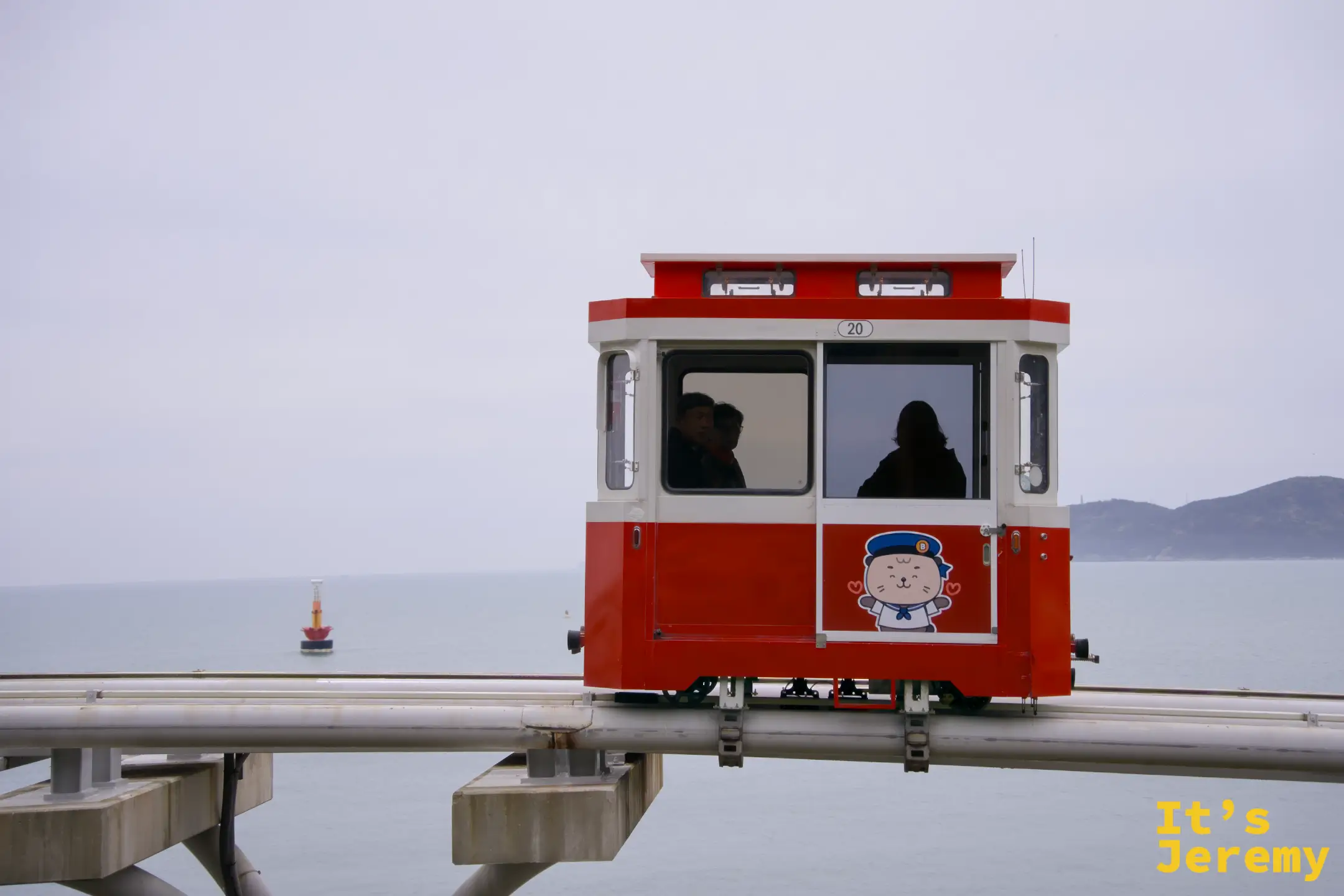 🇰🇷 釜山景點｜海雲台海岸列車 Haeundae Beach Train 完整攻略：天空膠囊搶不到票？改搭海岸列車照樣看海景