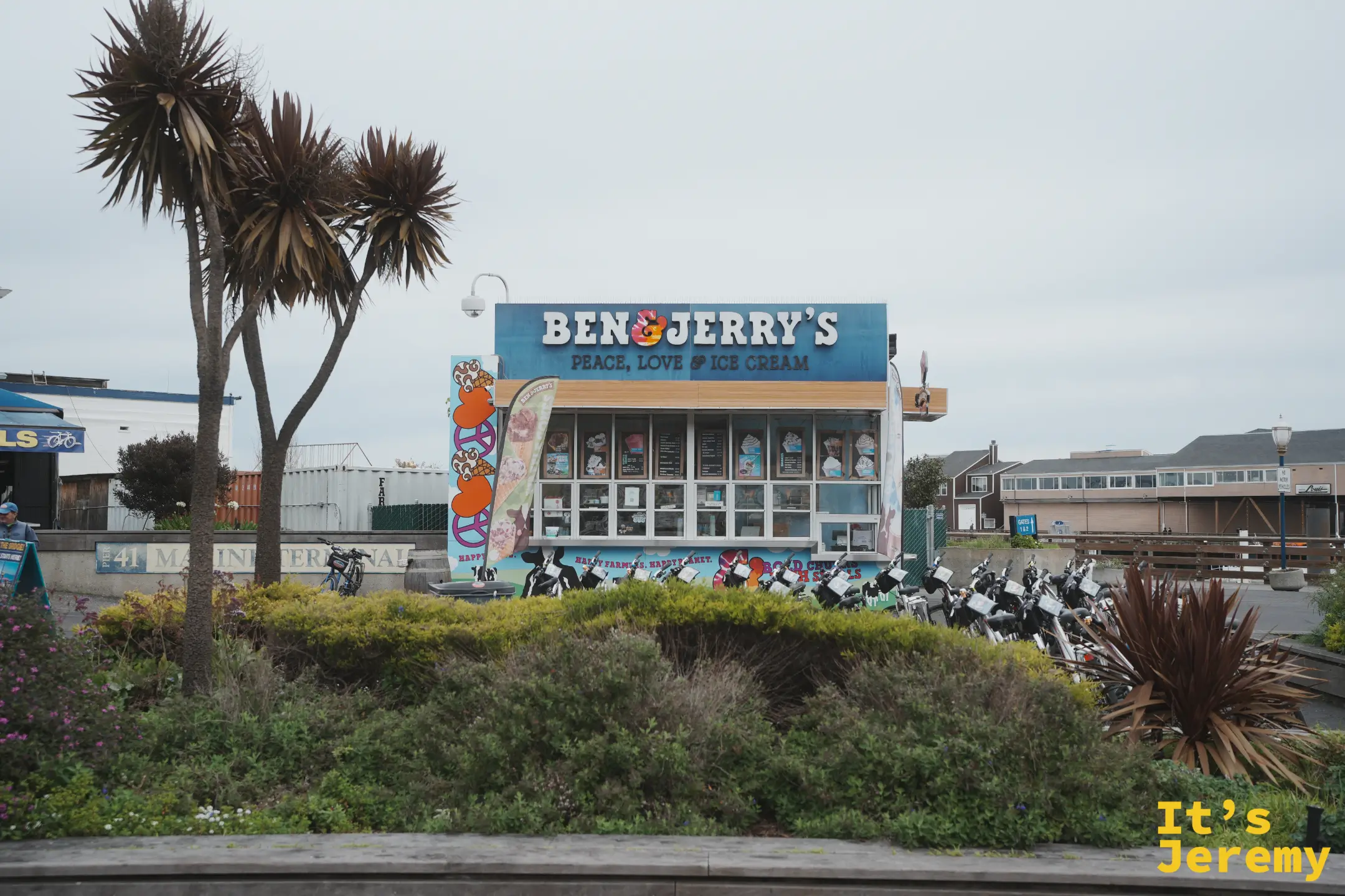 PIER 41 海事碼頭旁的 Ben & Jerry