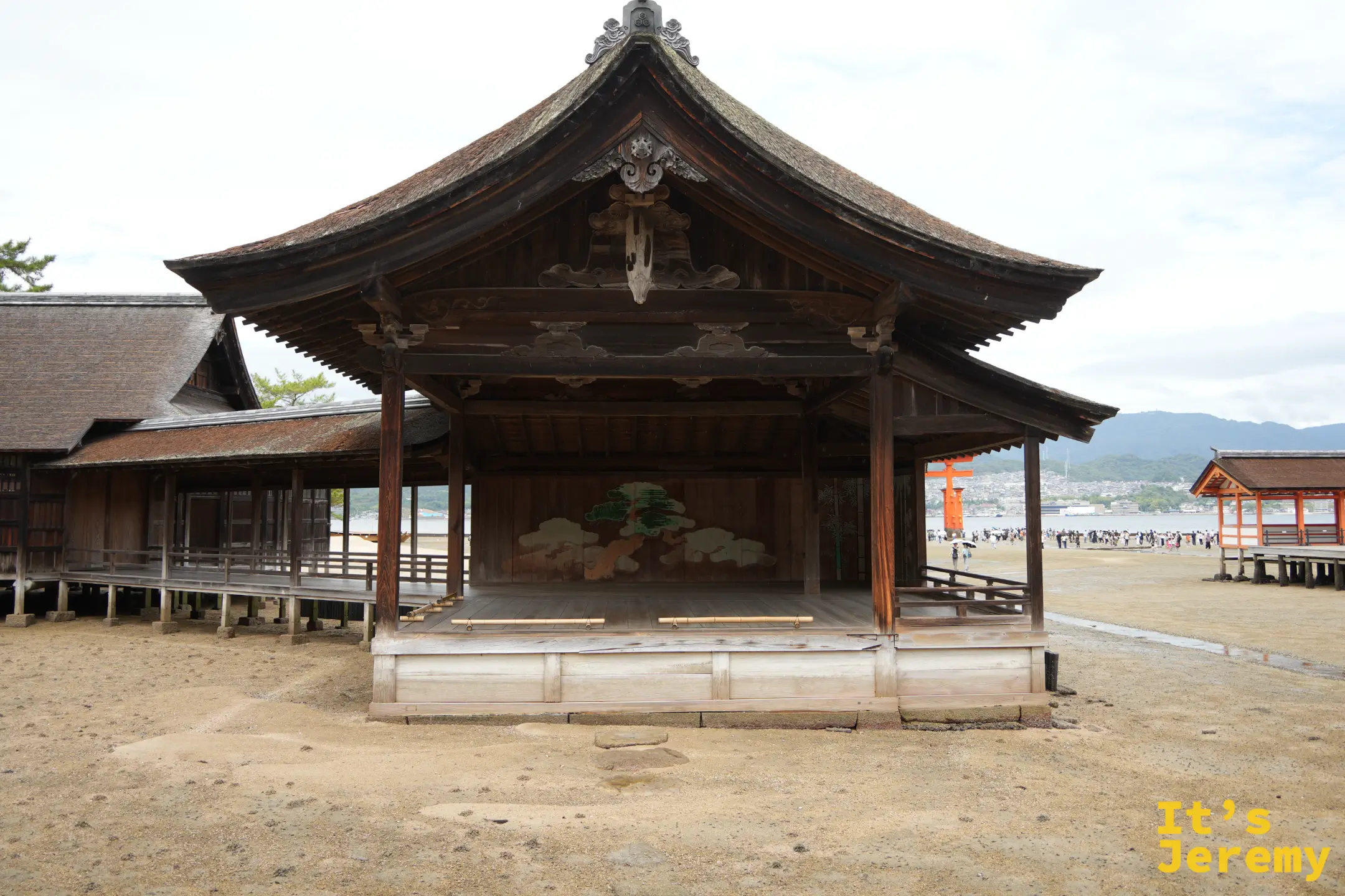 嚴島神社的能舞台
