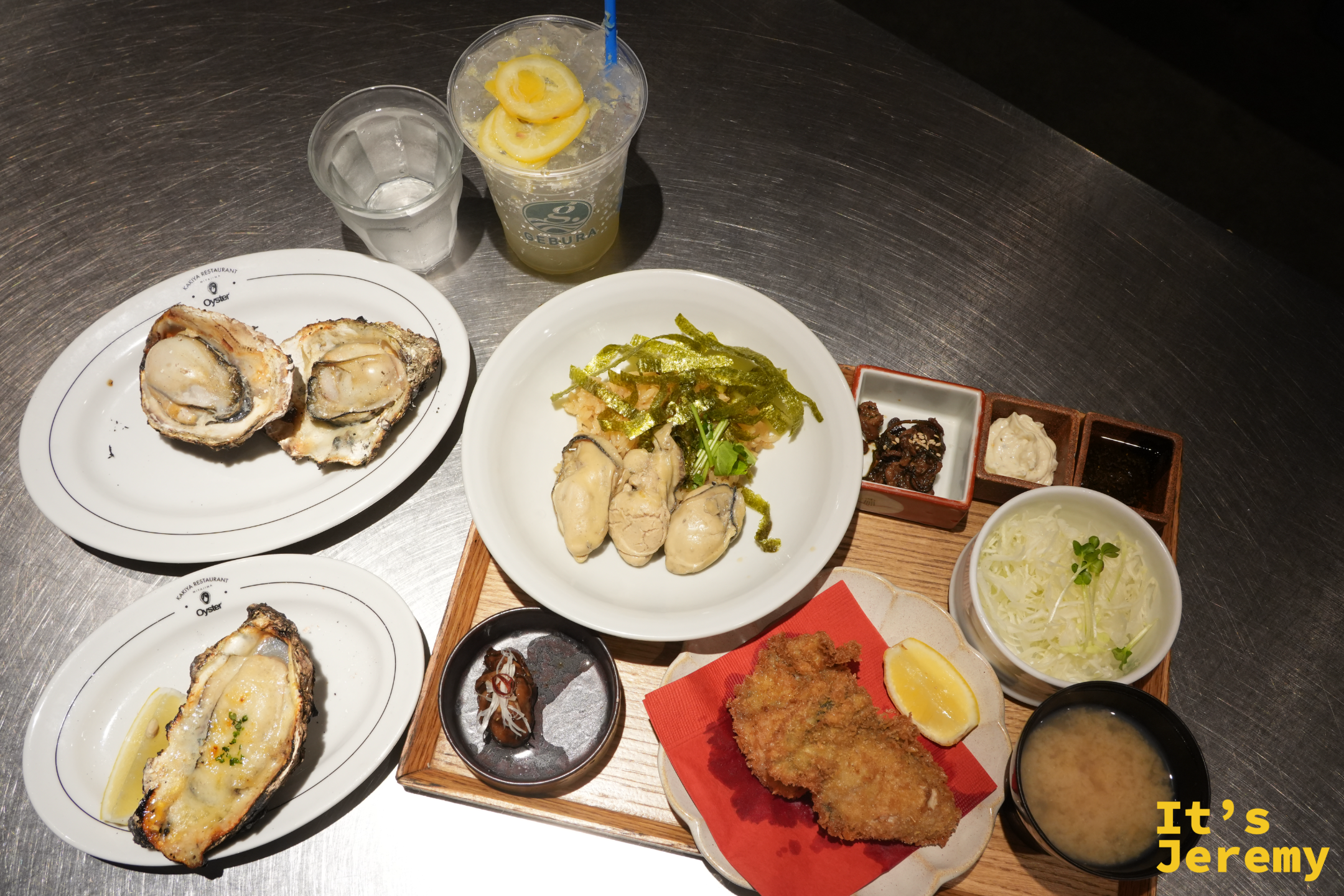 從另一個角度看特選牡蠣屋定食全貌