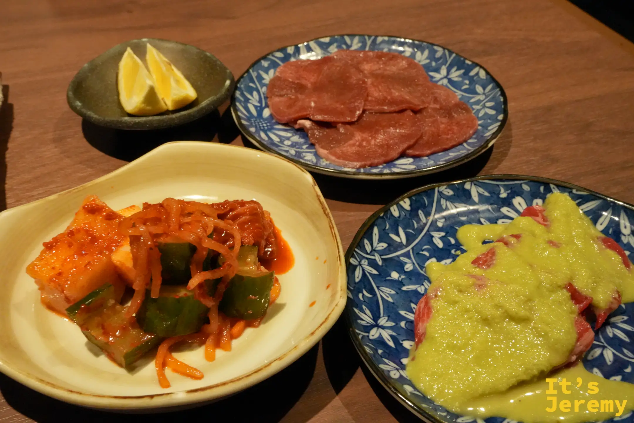 泡菜、鹽味牛舌與芥末漬燒肉